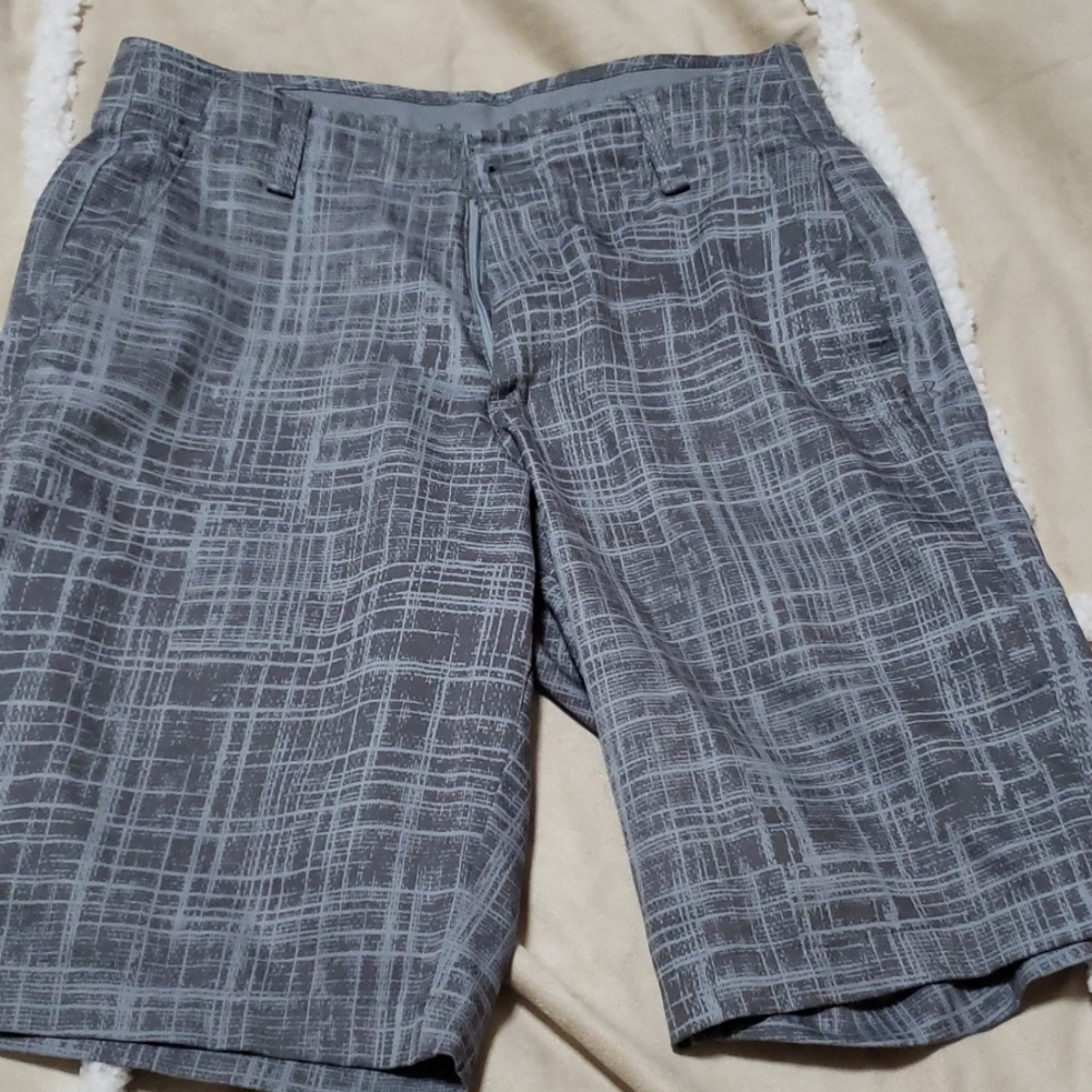 Under armour golf shorts